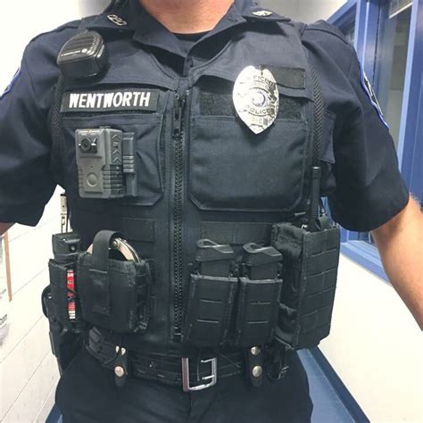 police outer vest carrier